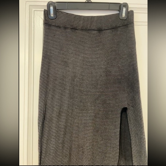 Brandy Melville Maxi Skirt - Picture 2 of 3